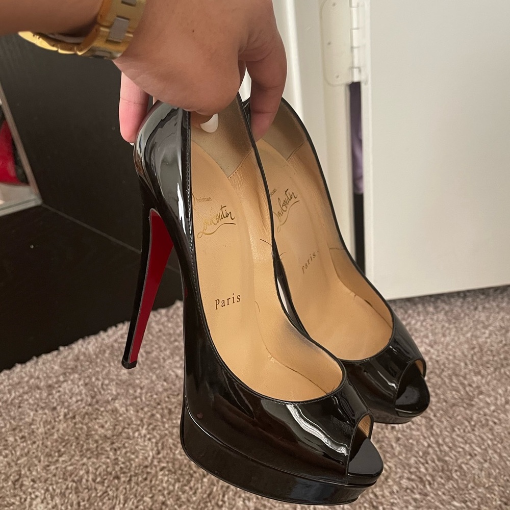 Christian Louboutin Lady Peep